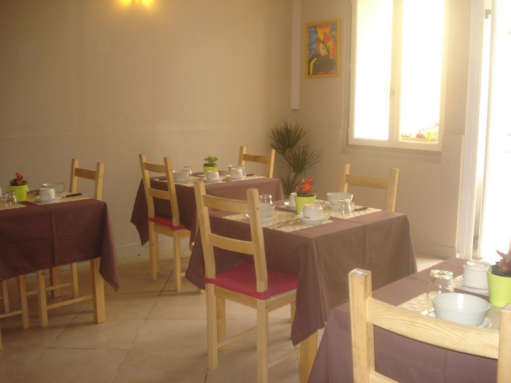 Le Terminus Hotel Тараскон Екстериор снимка