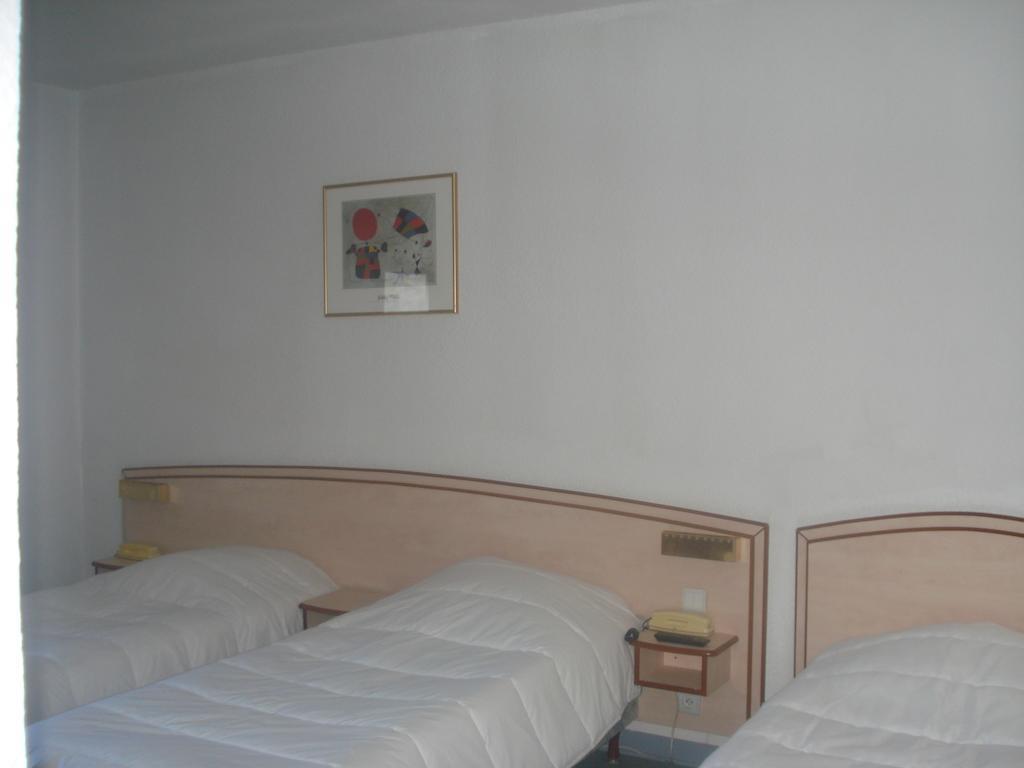 Le Terminus Hotel Тараскон Екстериор снимка