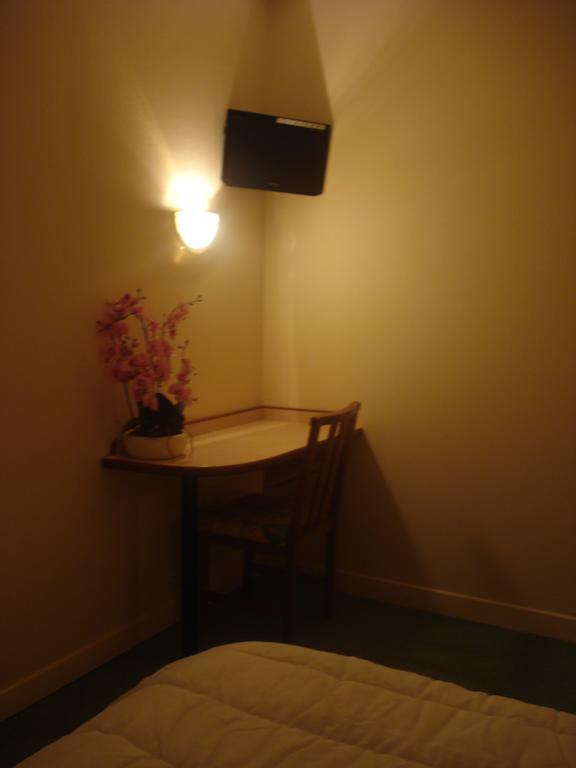Le Terminus Hotel Тараскон Стая снимка