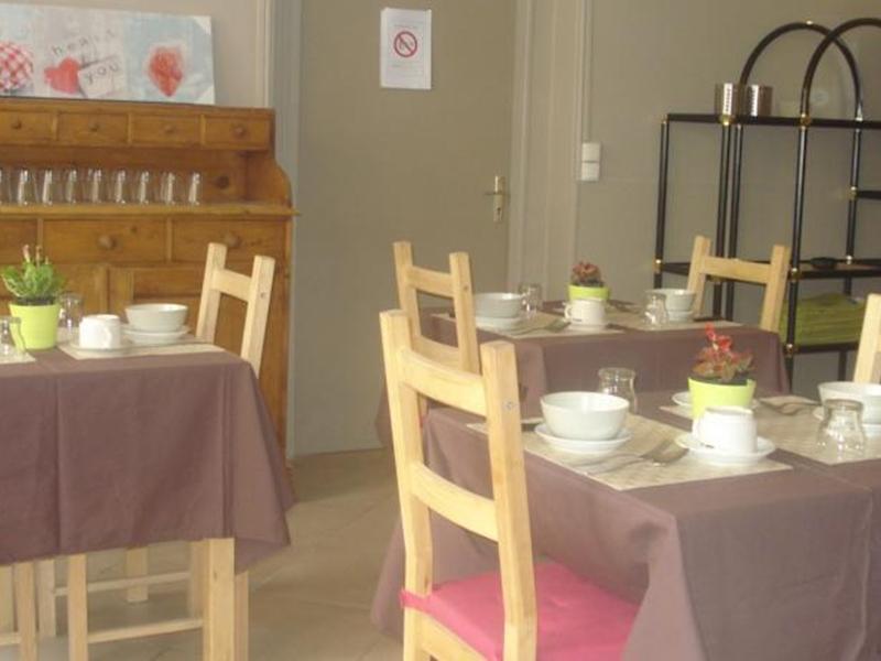 Le Terminus Hotel Тараскон Екстериор снимка